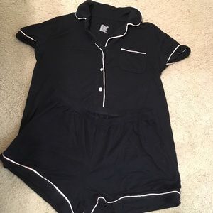 Gilligan & O’Malley Black Pajama Set